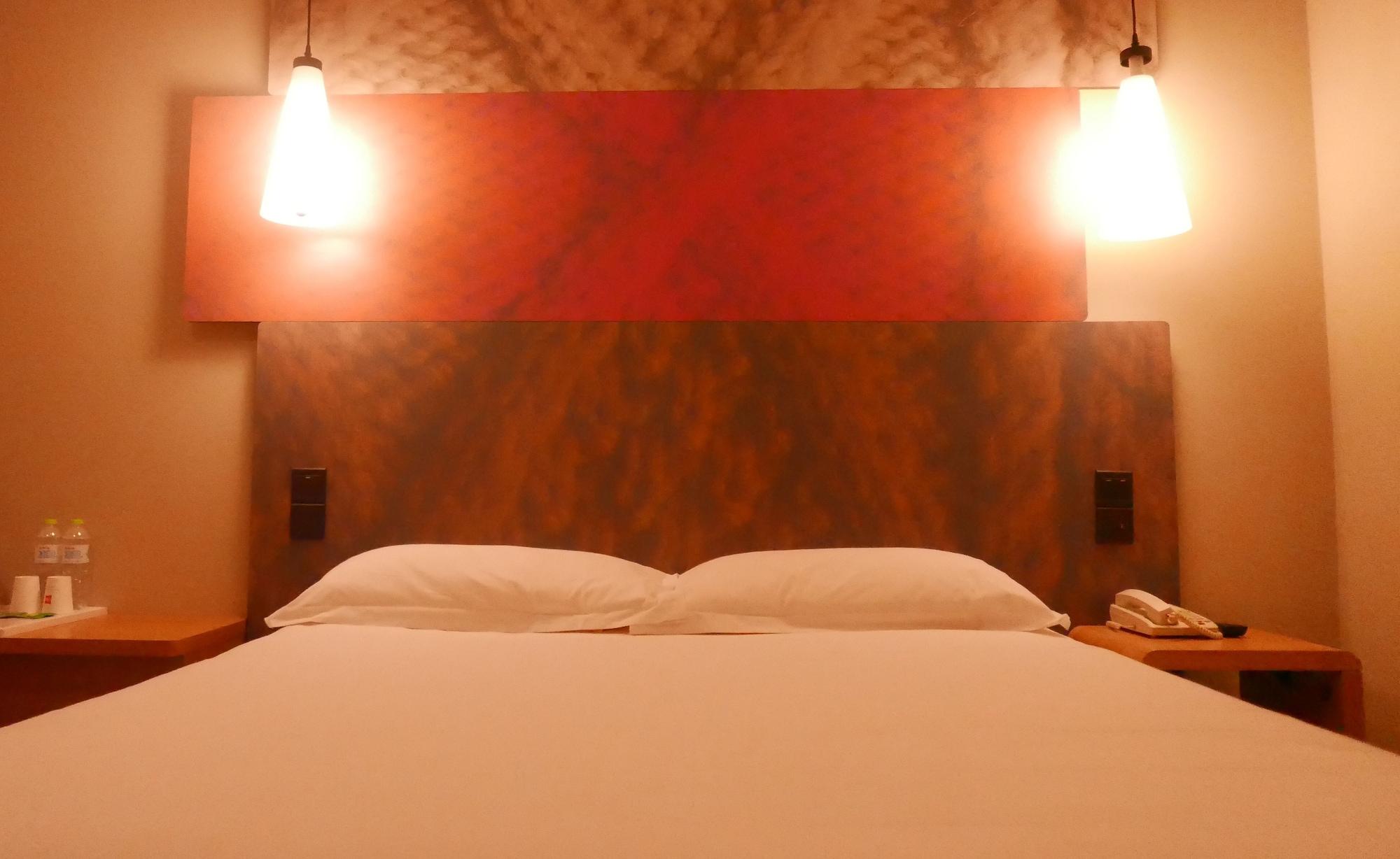Ibis Qingdao Ningxia Road Otel Dış mekan fotoğraf